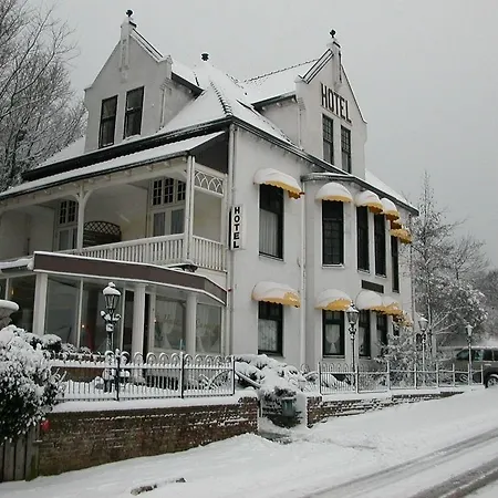 马雷萨纳特旅馆 酒店 3*