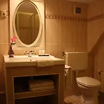 马雷萨纳特旅馆 酒店