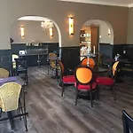 马雷萨纳特旅馆 酒店