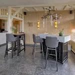 马雷萨纳特旅馆 酒店