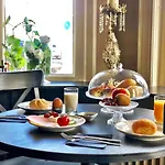 马雷萨纳特旅馆 酒店