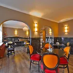 马雷萨纳特旅馆