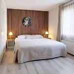 马雷萨纳特旅馆 3* 滨海韦克